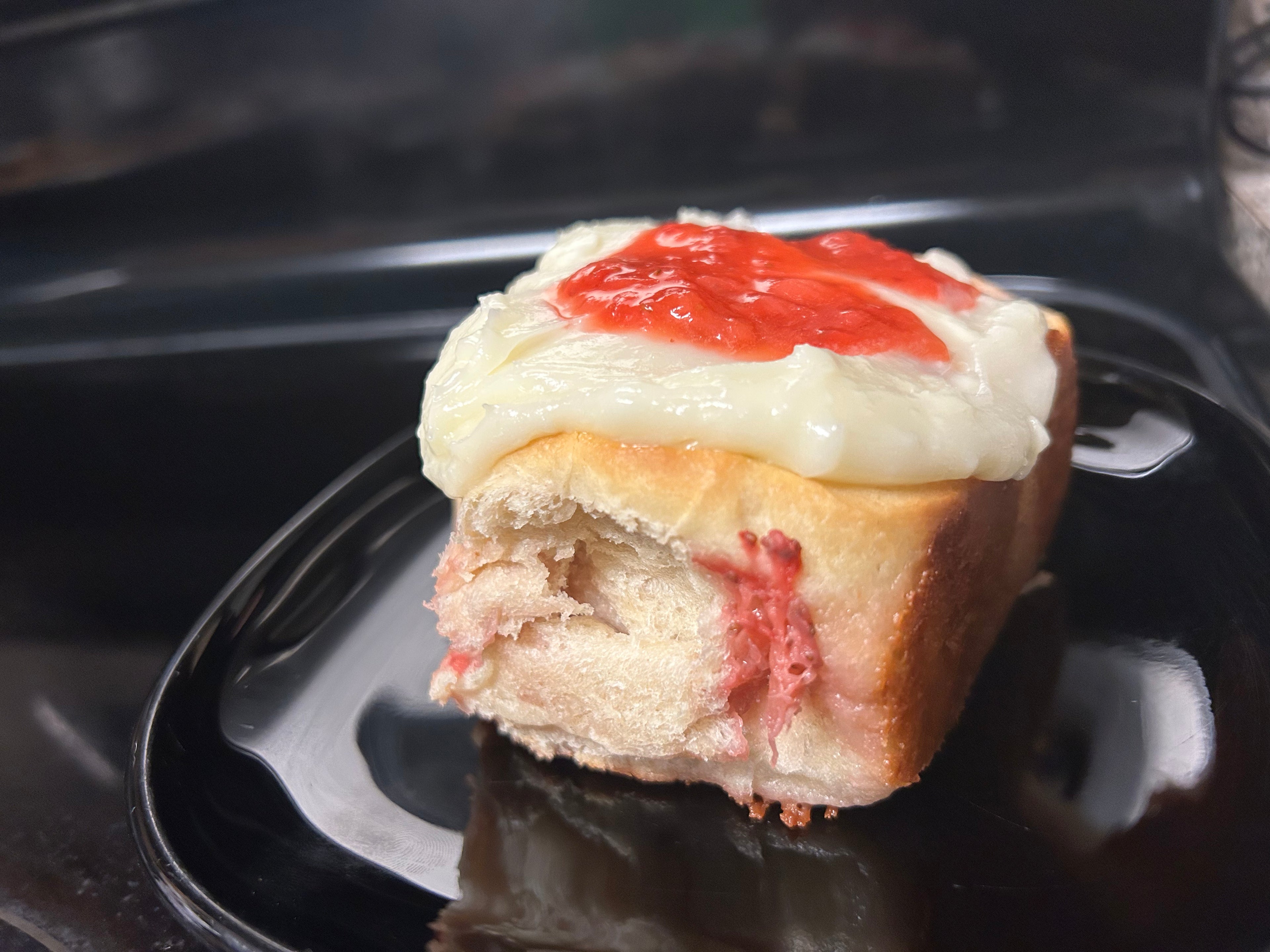 Single Strawberry Roll